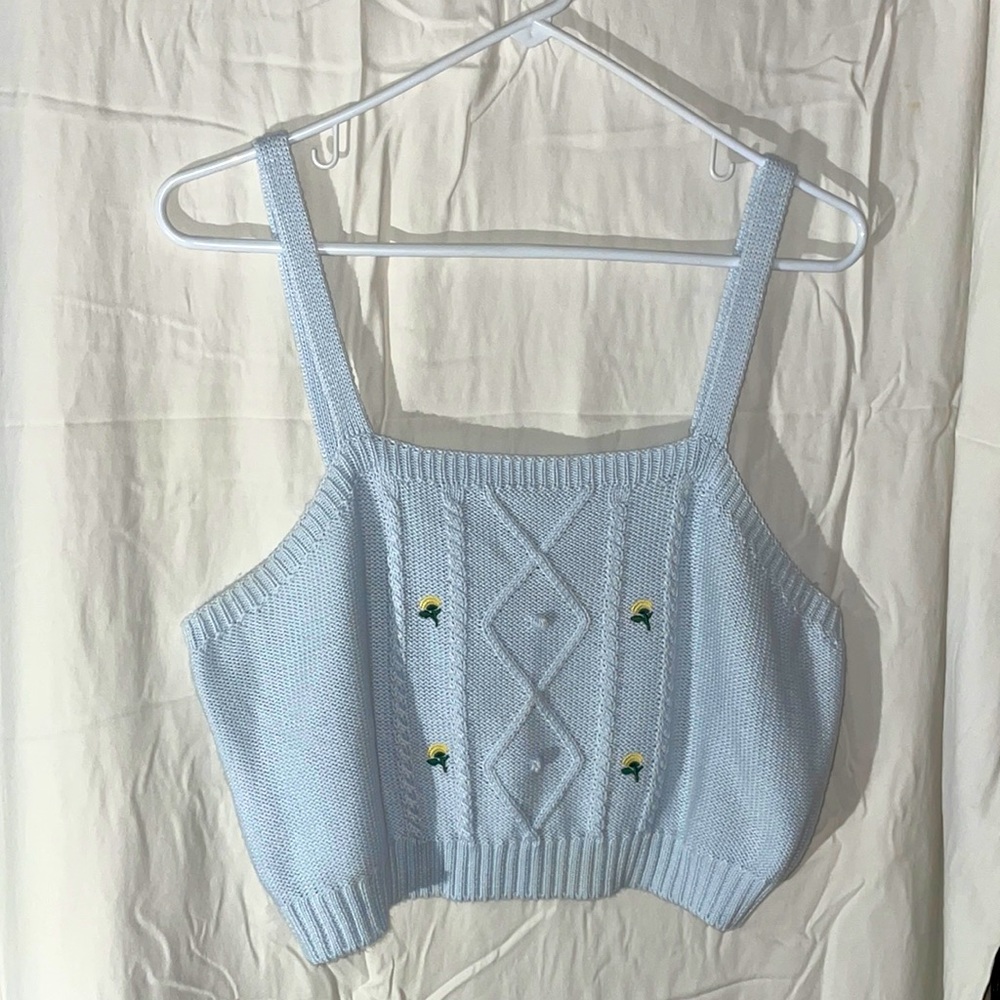 Knitted crop top